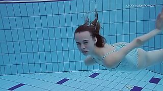Lesbian dildo strapon