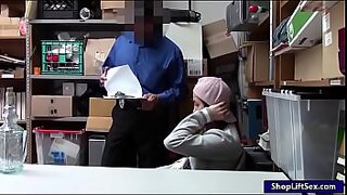 shoplifter x